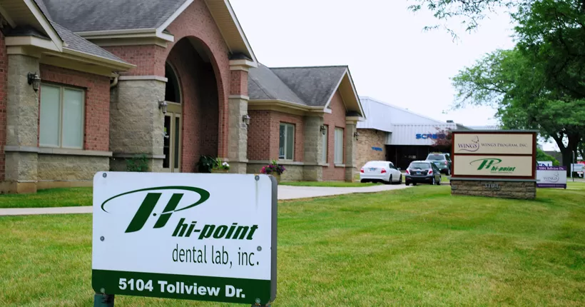 مختبر أسنان هاي-بوينت: حل الطباعة ثلاثي الأبعاد لطب الأسنان RAYSHAPE مثالي للترقية الرقمية